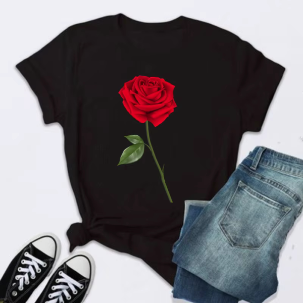 Women's short-sleeved black T-shirt